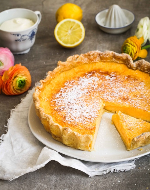 Backrezept für Zitronen Buttermilch Tarte Sommerkuchen Tarterezept Buttermilchkuchen Zitronenkuchen Zuckerzimtundliebe