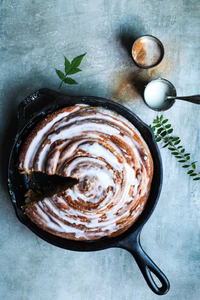 Rezept Riesen Zimtschnecke giant cinnamon roll skillet cinnamon roll hefeteig zimtkuchen zuckerzimtundliebe