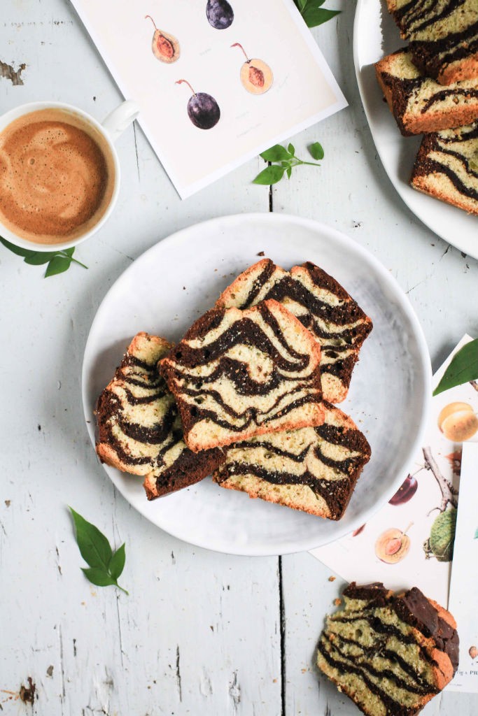 Zuckerzimtundliebe Rezept Marmorkuchen Pflaumenmus einfacher rührteig kuchen der lange saftig bleibt plum jam marble loaf cake