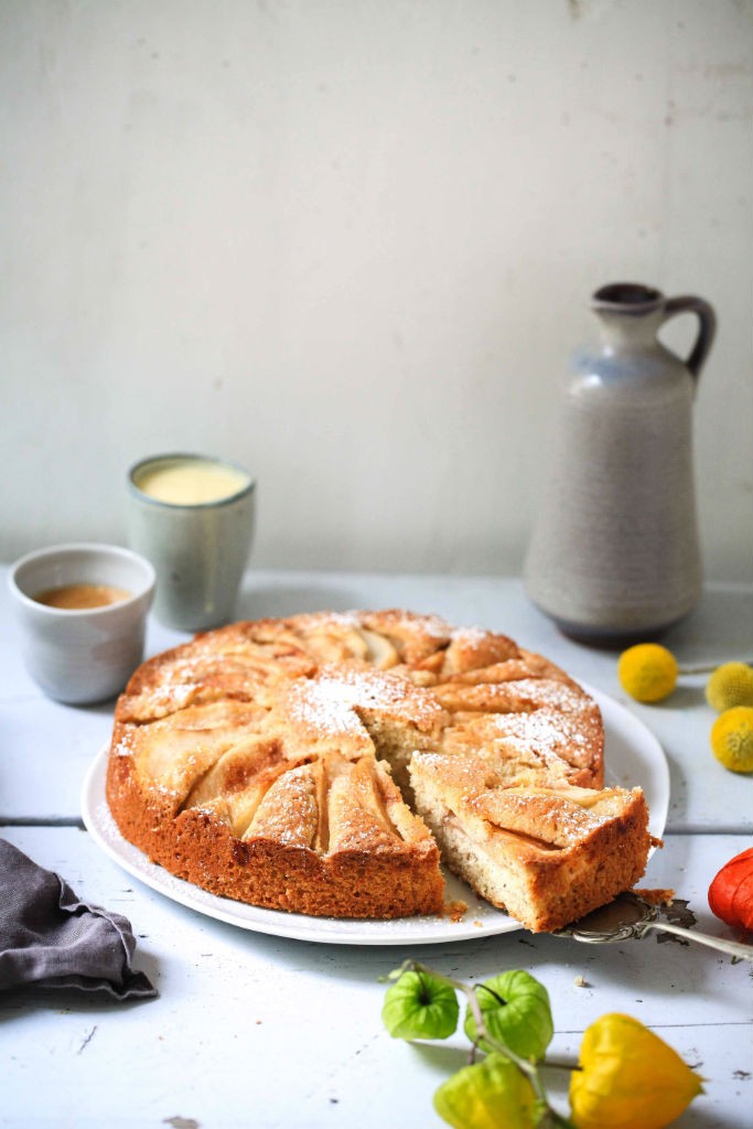Birnenkuchen Nusskuchen Zimtbirne Kuchen backen Kuchenrezept einfacher Kuchen Zuckerzimtundliebe Herbstkuchen Birnenrezepte