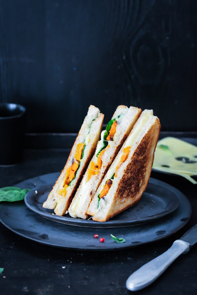 Leerdammer Kaesebrot Rezept grilled cheese sandwich mit Suesskartoffeln und Spinat wirkäsebroten mfgkäsebrot foodstyling sandwich stulle der woche zuckerzimtundliebe food photography