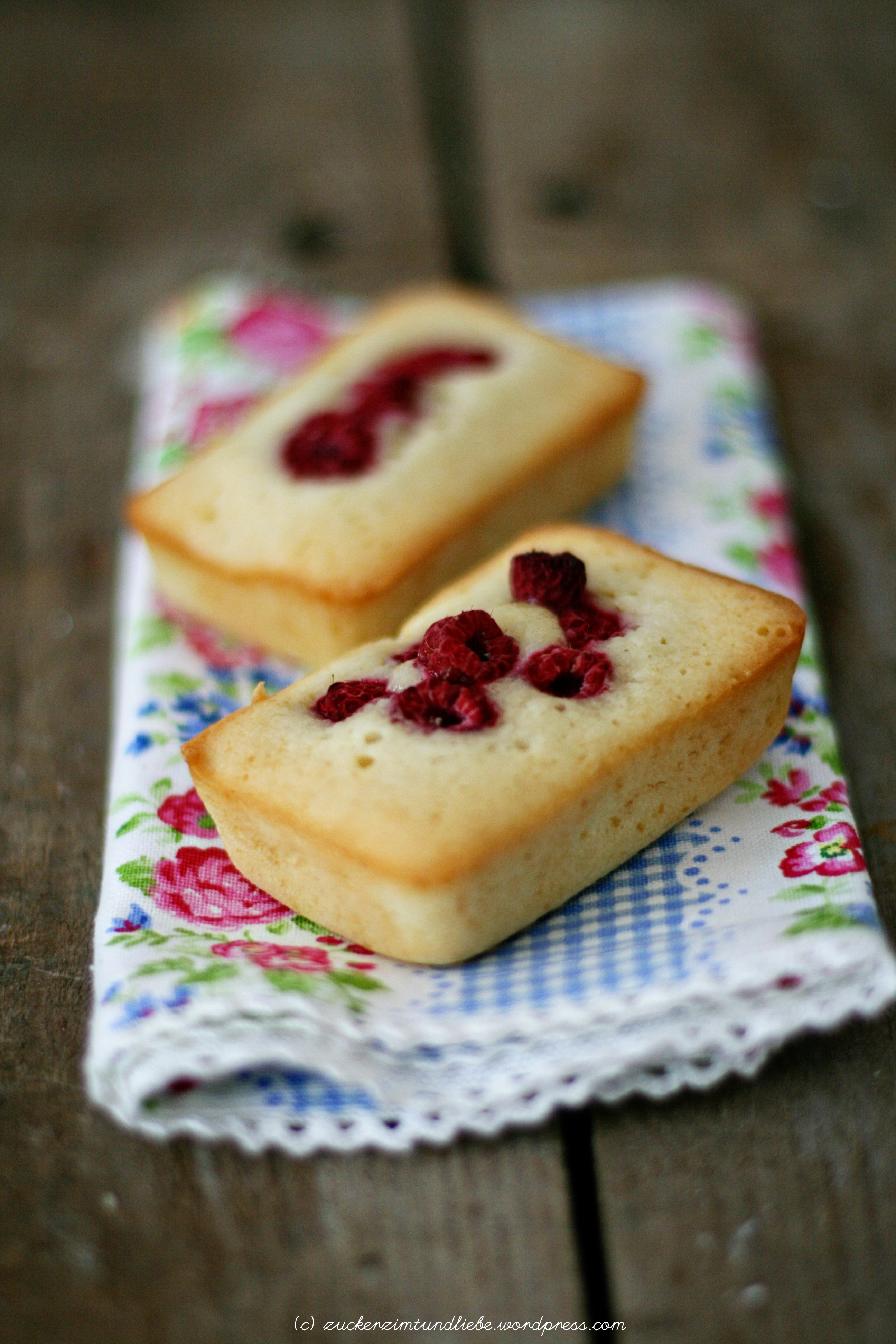 Himbeer-Friands are a girls best friend…