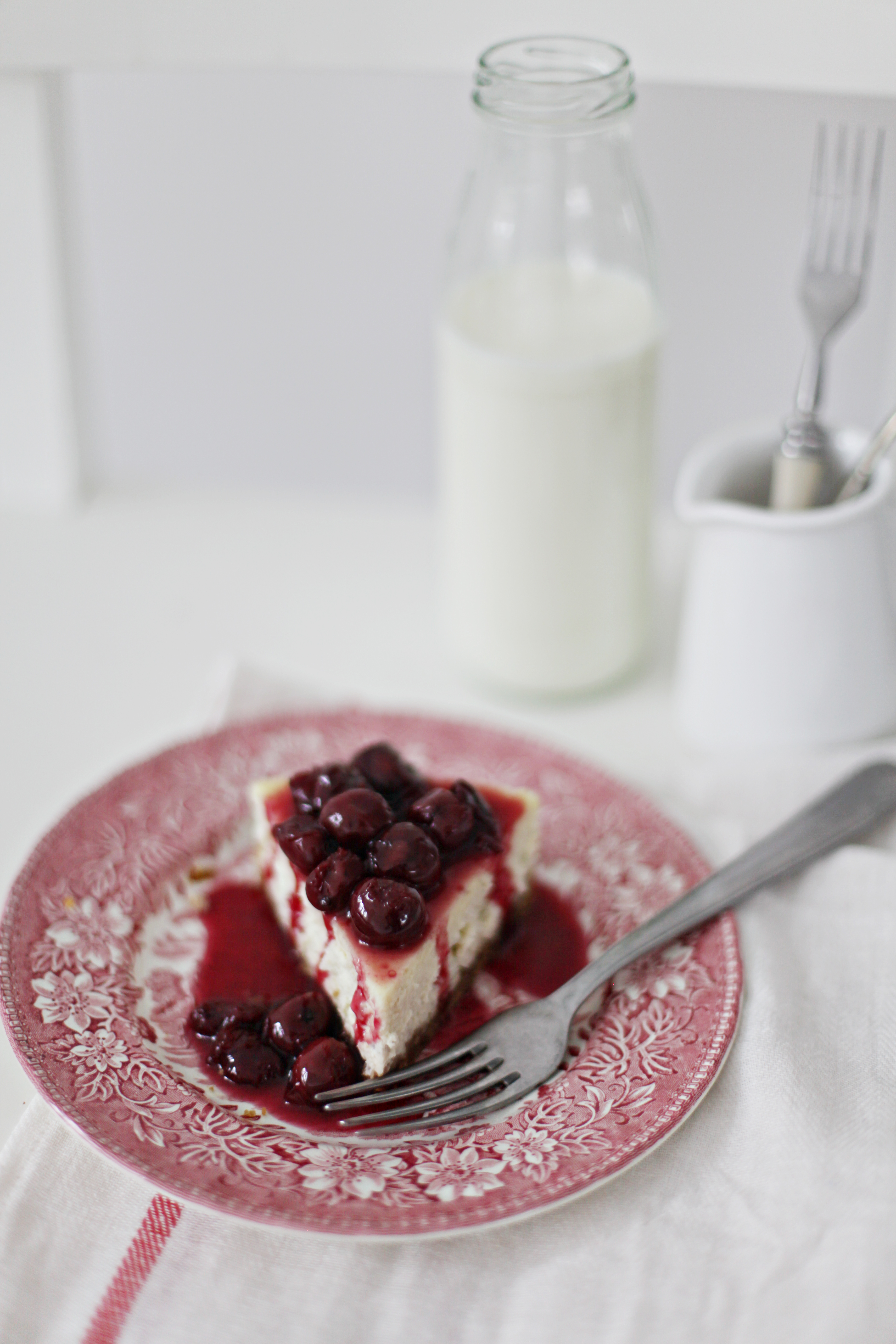 Der Kiba (Kirsch-Bananen)-Cheesecake zum World Baking Day {enthält Werbung}