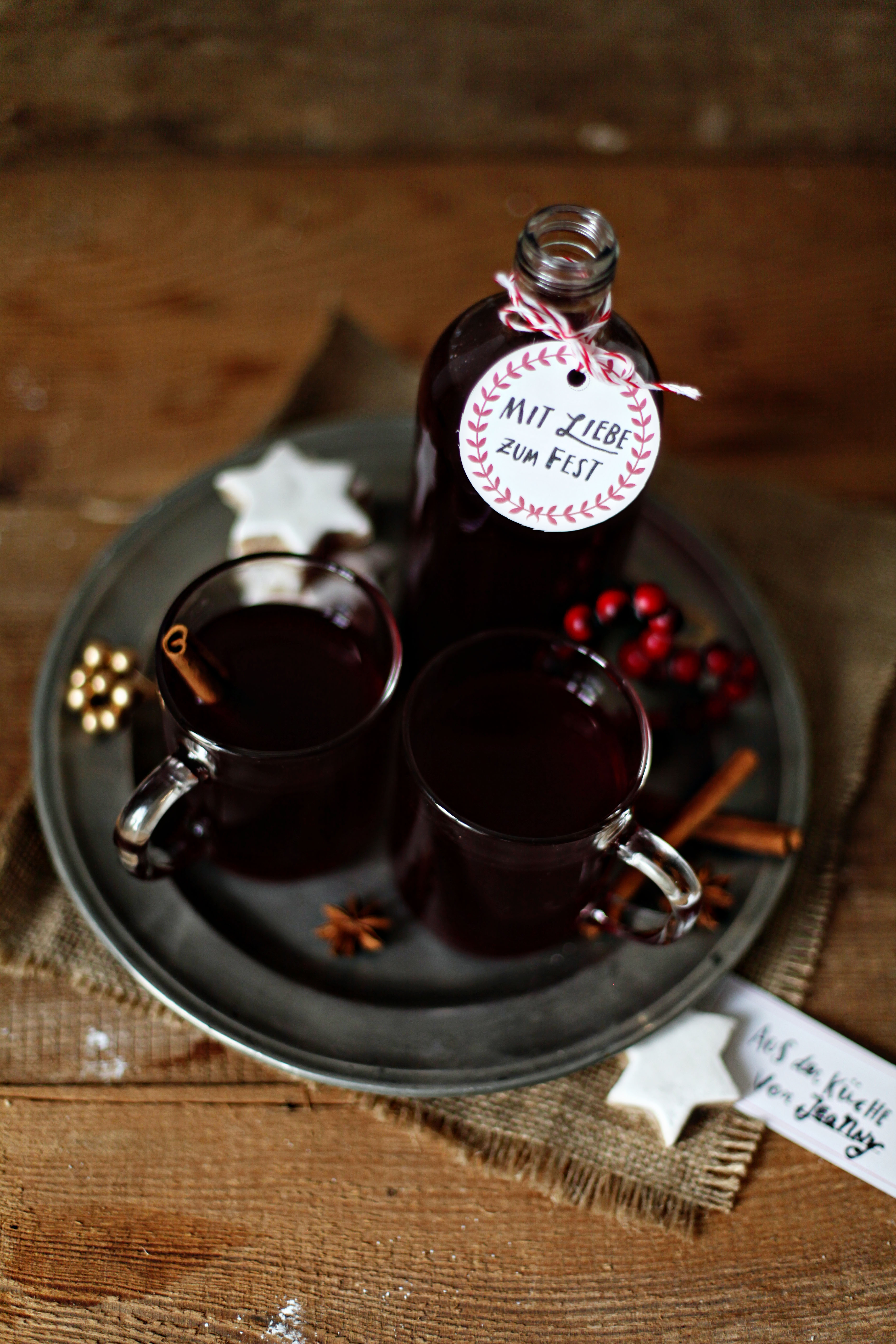 Adventliches Vorglühen mit Kirsch-Apfel Punsch aus der neuen EDEKA “Mit Liebe” Ausgabe {enthält Werbung}