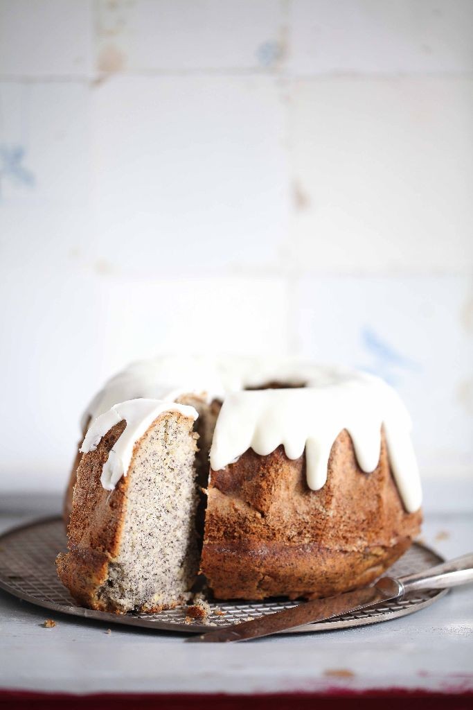Apfel Mohn Gugelhupf Mohnkuchen Zuckerzimtundliebe Backrezept einfacher Rührkuchen Gugelhupfrezept Apple Poppyseed Cake Bundt Recipe