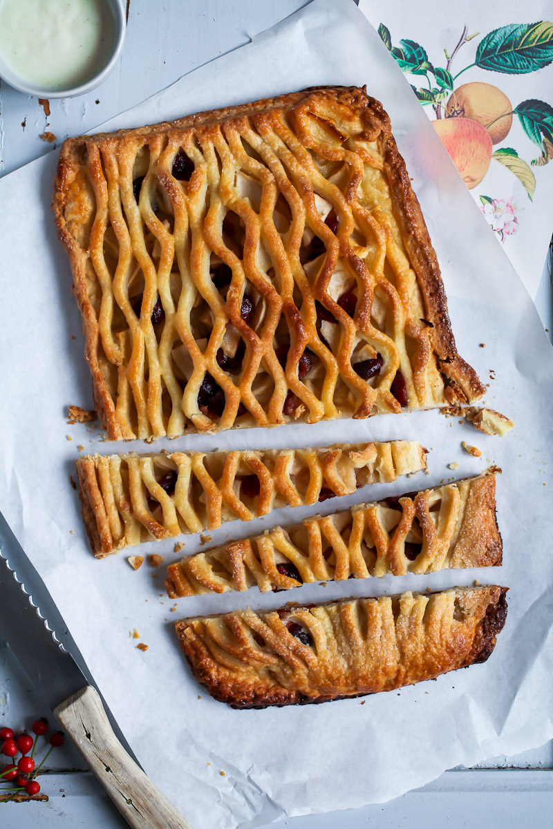 Apple Pie Rezept mit Cranberries und Teiggitter Herbstkuchen Pie Pierezept wie macht man pie Mürbeteig Apple pie with cranberries recipe foodstyling food photography zuckerzimtundliebe foodblog