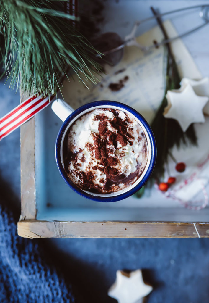 Heisse Schokolade Rezept Hot chocolate mit echter Schokolade weihnachten winter getränk soulfood hygge zuckerzimtundliebe foodblog backblog weihnachtsrezepte getränke winter