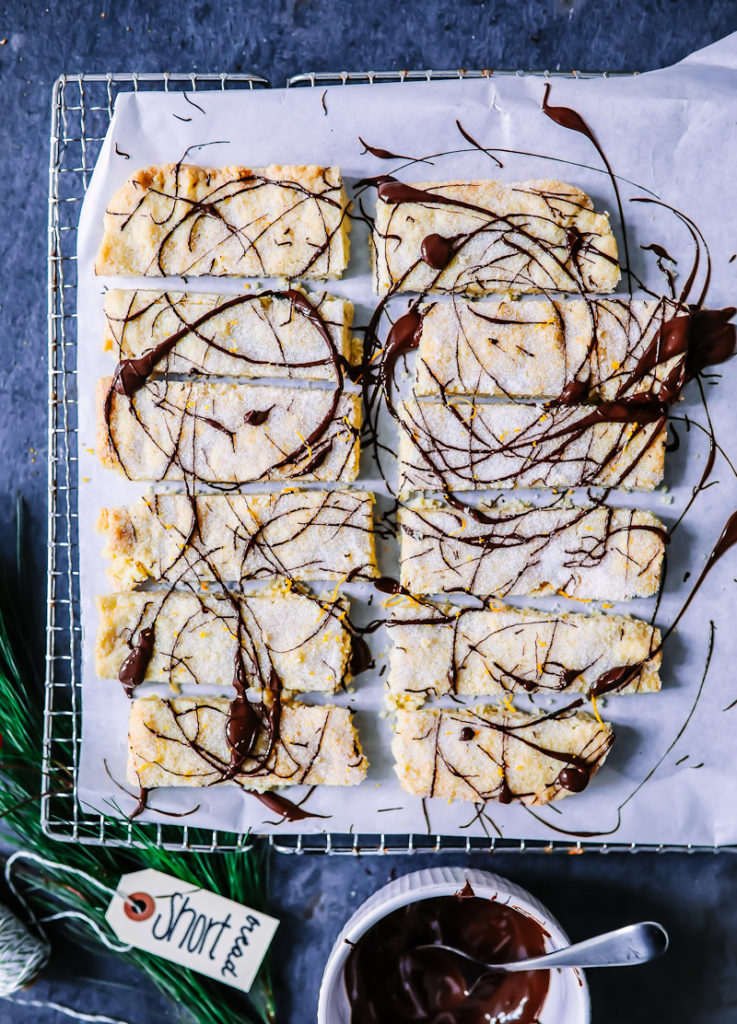 Shortbread Rezept Weihnachtsplätzchen Schokoladen orangen cookies nach Jamie Oliver aus Jamies 5 Kochbuch Jamie Oliver Hamburg Zuckerzimtundliebe Foodblog Backblog DK Verlag shortbread recipe with chocolate and orange