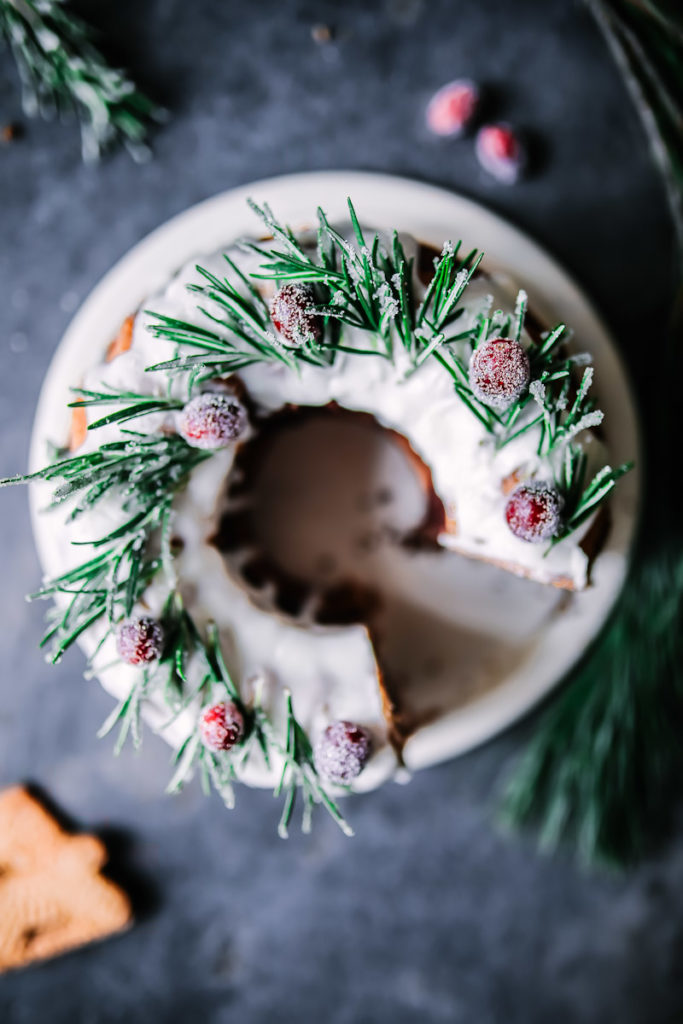 Backrezept Spekulatius Gugelhupf Marmorkuchen Rührteig Weihnachtskuchen speculaas bundt marble cake gezuckerte cranberries zuckerzimtundliebe foodstyling foodblog christmas bundt cake