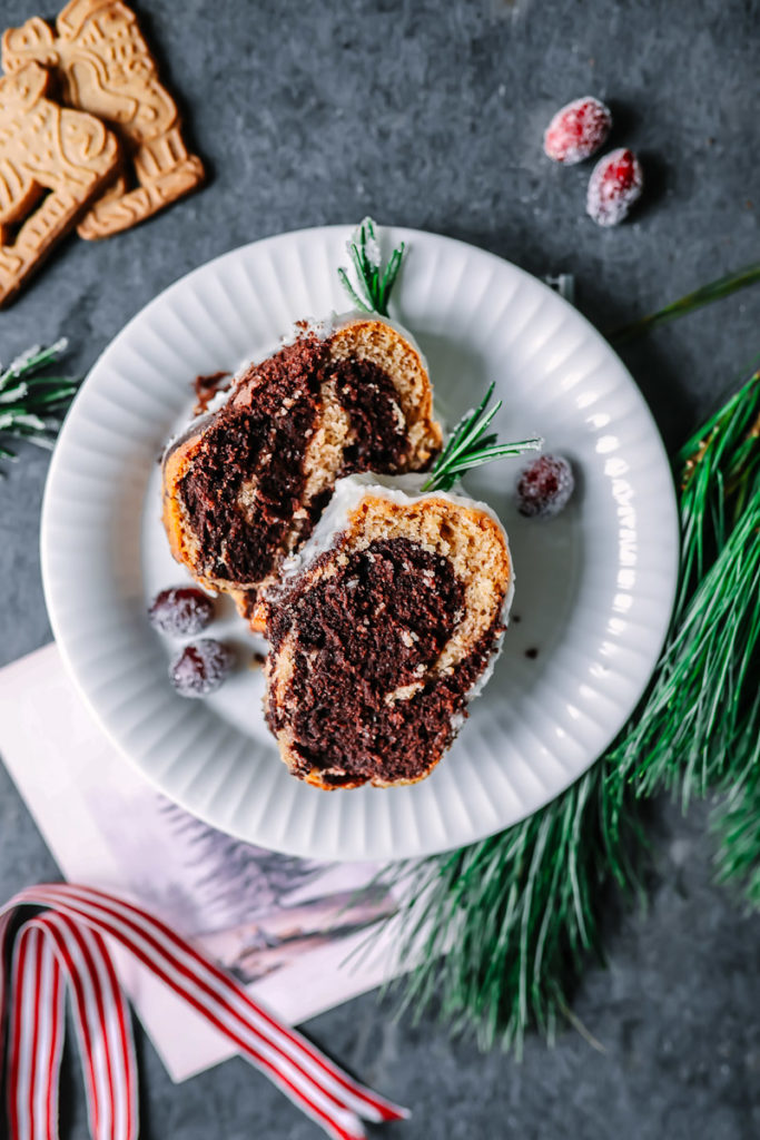 Backrezept Spekulatius Gugelhupf Marmorkuchen Rührteig Weihnachtskuchen speculaas bundt marble cake gezuckerte cranberries zuckerzimtundliebe foodstyling foodblog christmas bundt cake
