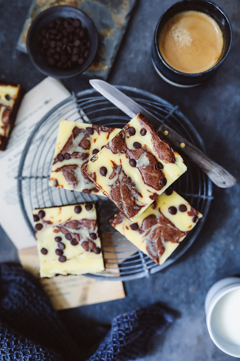 Rezept für die besten Cheesecake-Brownies, heute als Stracciatella Cheesecake Brownies