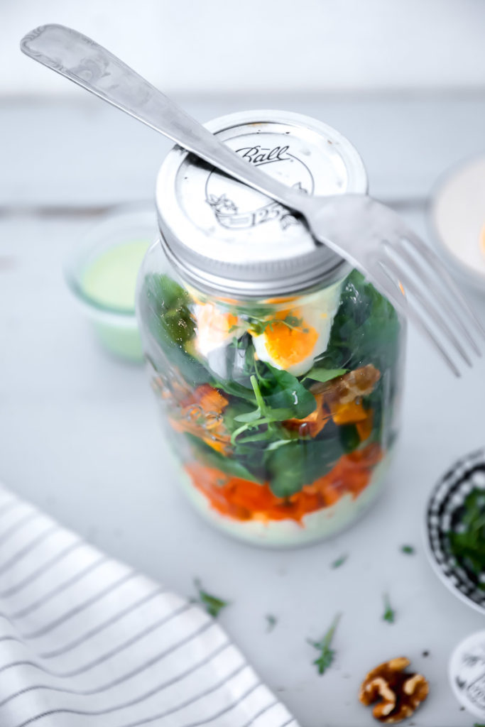 Avocado Spinat Salatdressing Salat im Glas Picknick Miracel Whip salad in a jar zuckerzimtundliebe foodblog suesskartoffel salat