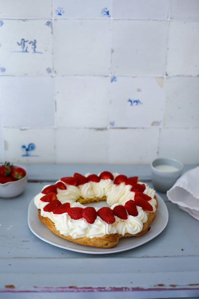 Rezept Paris Brest Brandteig Windbeutel Kranz eclair wie macht man Brandteig Backschule Cheesecake Füllung Erdbeeren Kuchen zum Muttertag Erdbeerkuchen zuckerzimtundliebe foodblog backblog foodstyling