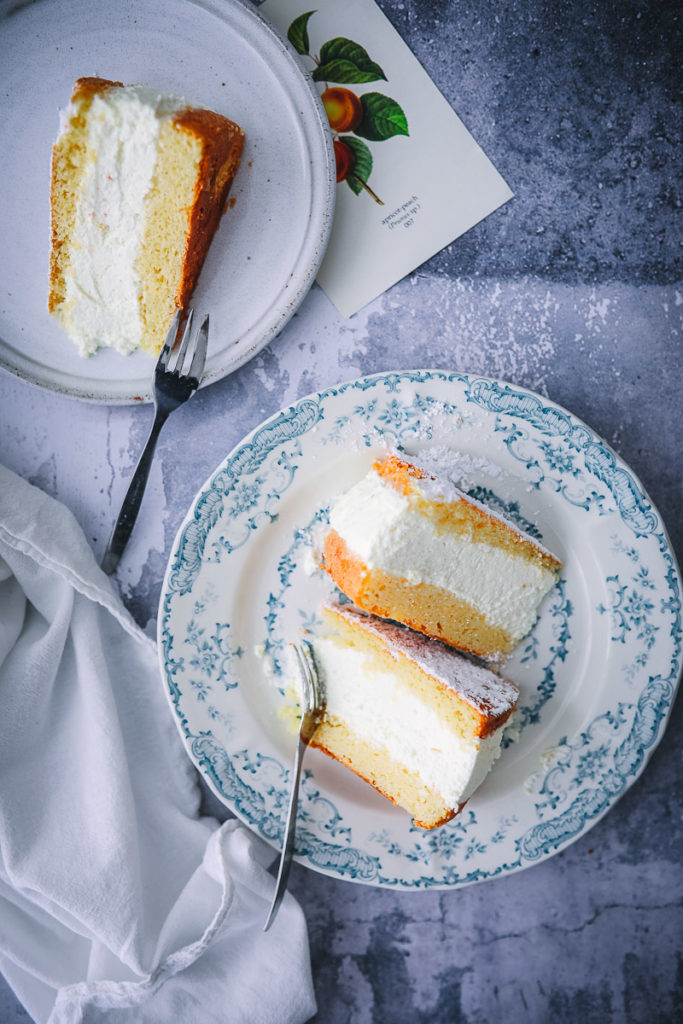 Käse Sahne Torte Rezept Käsekuchen mit Quark einfaches Backrezept foodstyling food photography zuckerzimtundliebe foodblog backblog german cheesecake quarkkuchen pretty