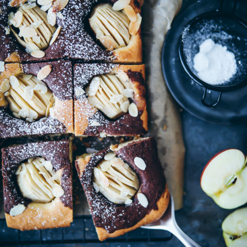 Versunkener Apfelkuchen vom Blech als Marmorkuchen Einfacher Apfelkuchen apple Marble cake sheet cake zuckerzimtundliebe foodblog backblog backen mit Äpfeln apfelrezepte foodstyling food photography