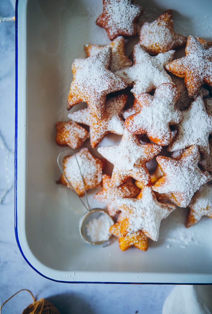 Weihnachts zimt krapfen kreppel berliner donuts beignets rezept krapfen schmalzkuchen zuckerzimtundliebe weihnachtsbäckerei weihnachtsgebäck cinnamon beignets foodstyling food photography the bakefeed the feedfeed