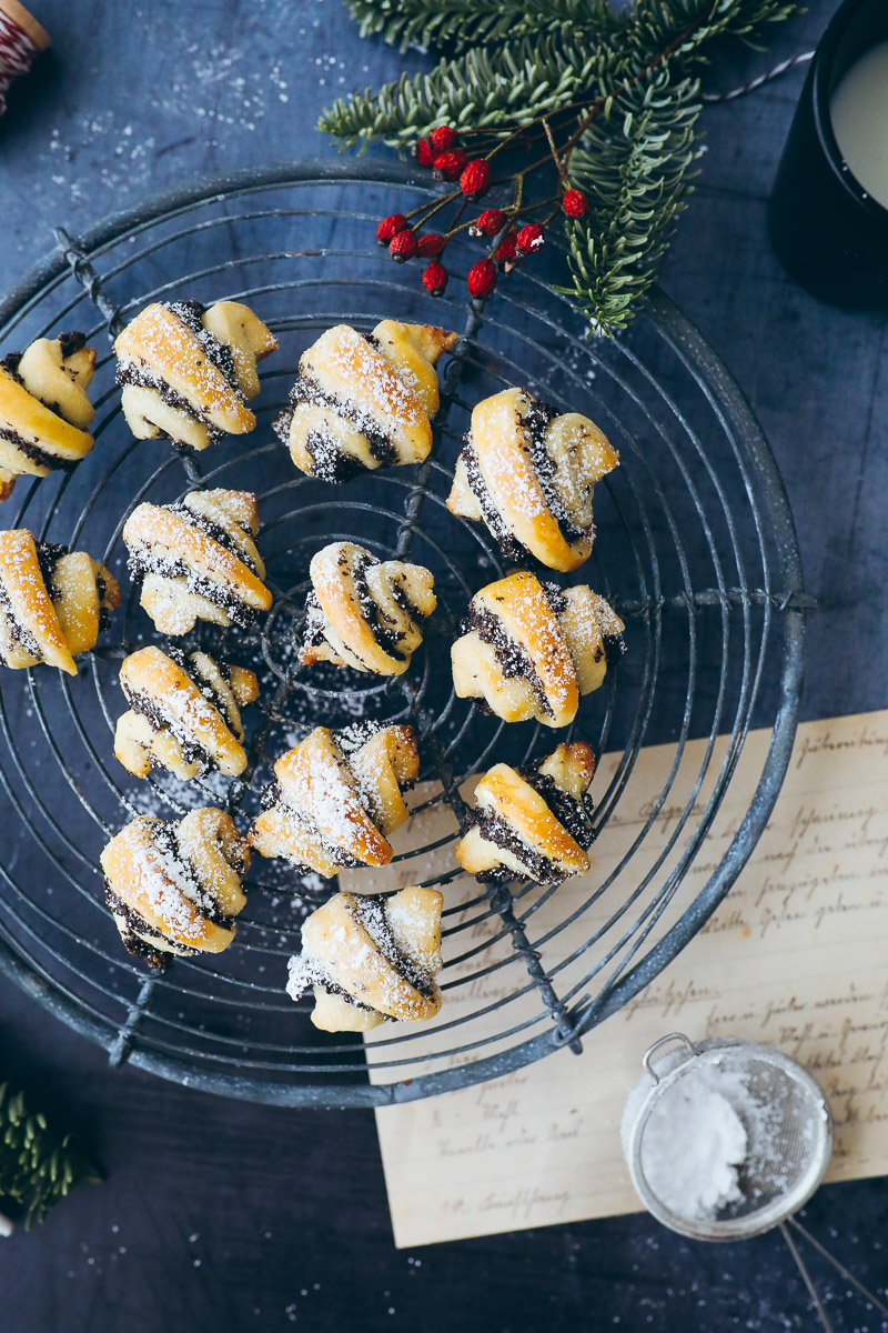 Rezept für kleine Mohn Hörnchen Kekse – Mohn Rugelach Weihnachtsplätzchen