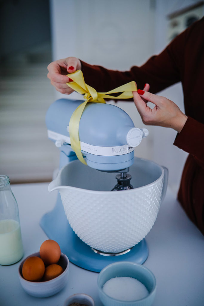 KitchenAid hellblau, kitchenaid jubiläum, kitchenaid standmixer, der beste standmixer, kitchenaid special edition kitchenaid porzellanschüssel zuckerzimtundliebe foodstyling foodblog backblog gewinnspiel
