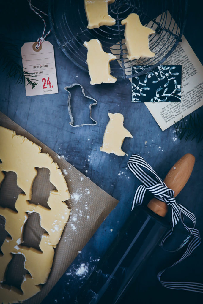 Tchibo Nudelholz Teigroller Marmor marble kitchen gadget küchenzubehör weihnachtsgeschenke für geniesser und hobbyköche foodstyling ausstechplätzchen zuckerzimtundliebe backblog 