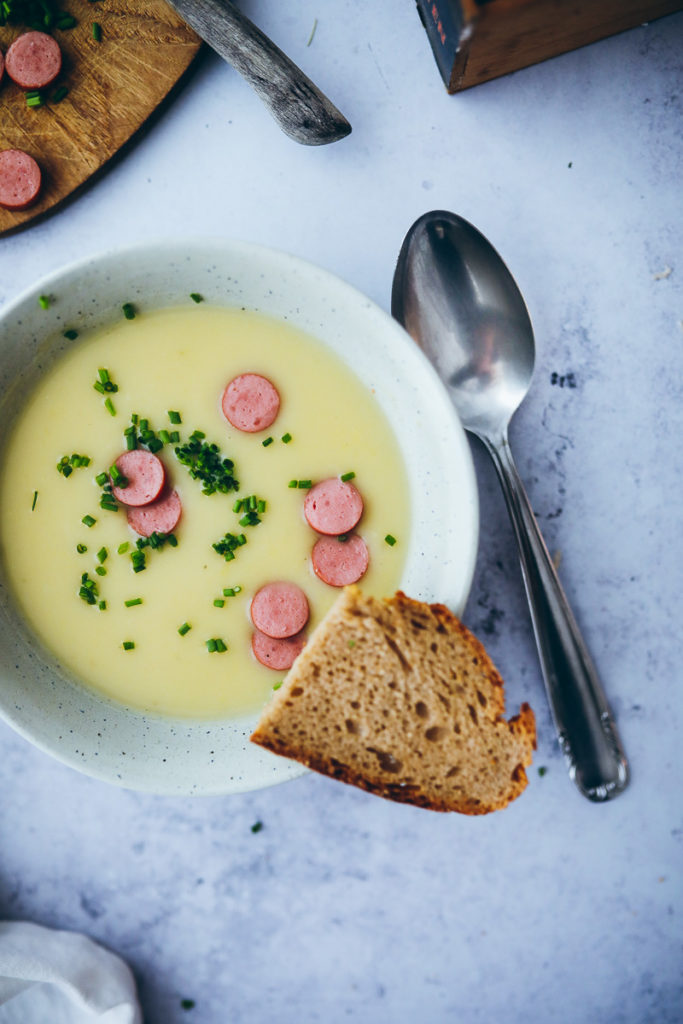 Kartoffel suppe rezept kartoffel lauchsuppe mittagessen kartoffelrezept potato soup leek soup zuckerzimtundliebe foodstyling food photography the feedfeed the kitchn food 52