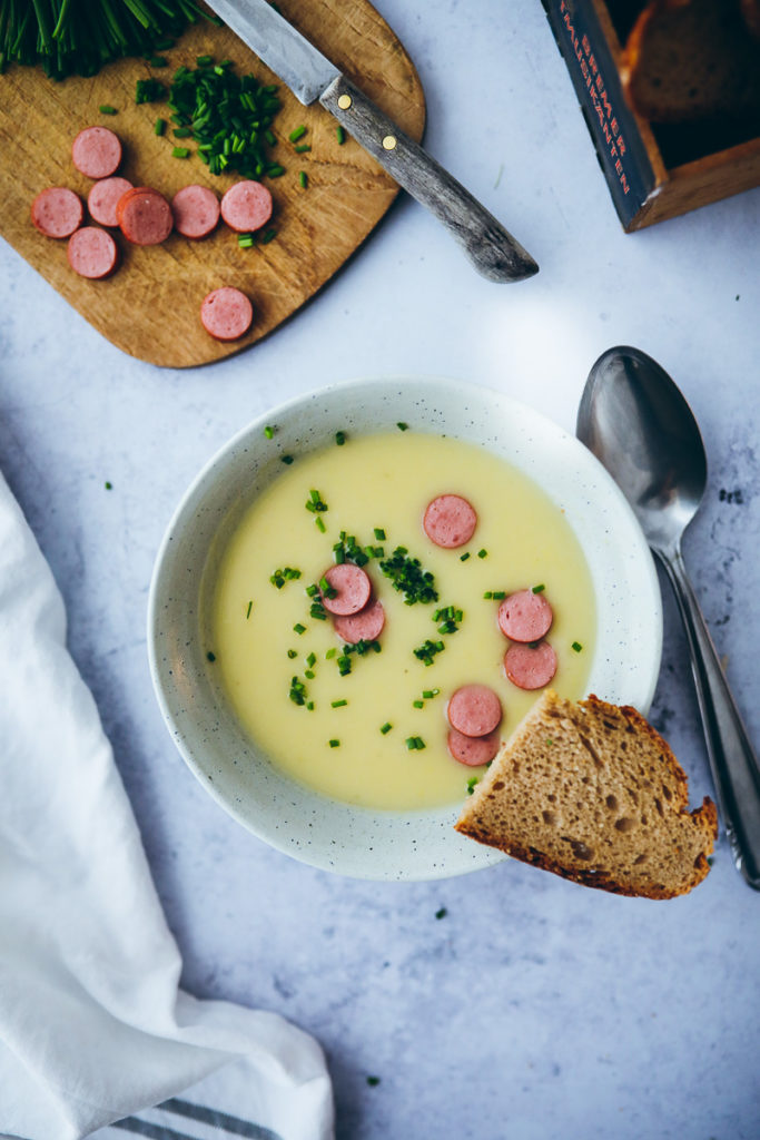Kartoffel suppe rezept kartoffel lauchsuppe mittagessen kartoffelrezept potato soup leek soup zuckerzimtundliebe foodstyling food photography the feedfeed the kitchn food 52