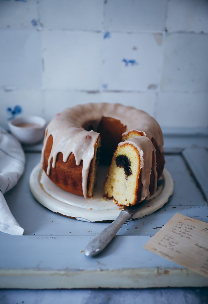 Zimtschnecken gugelhupf rezept rührkuchen rührteig einfacher napfkuchen backrezept the bakefeed zuckerzimtundliebe foodstyling food photography backblog deutscher foodblog bundt cake zimtglasur kuchenglasur