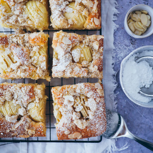 Versunkener Apfelkuchen vom Blech Zuckerzimtundliebe Rührteig Blechkuchen bester Apfelkuchen sheet cake apple cake sunken apple foodstyling food photography the bakefeed