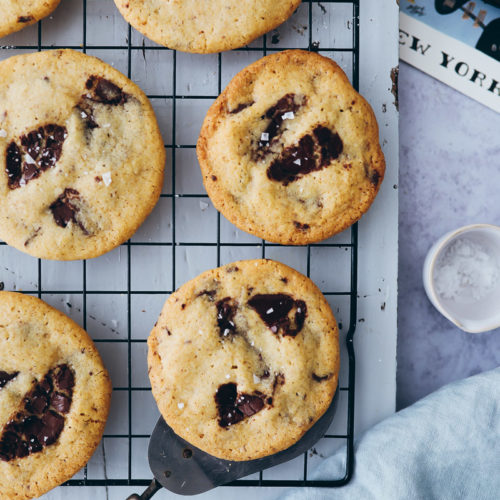 Perfect Chocolate chip cookies zuckerzimtundliebe foodstyling food photography foodblog backblog kekse schokokekse backen backrezept the bakefeed baking from scratch