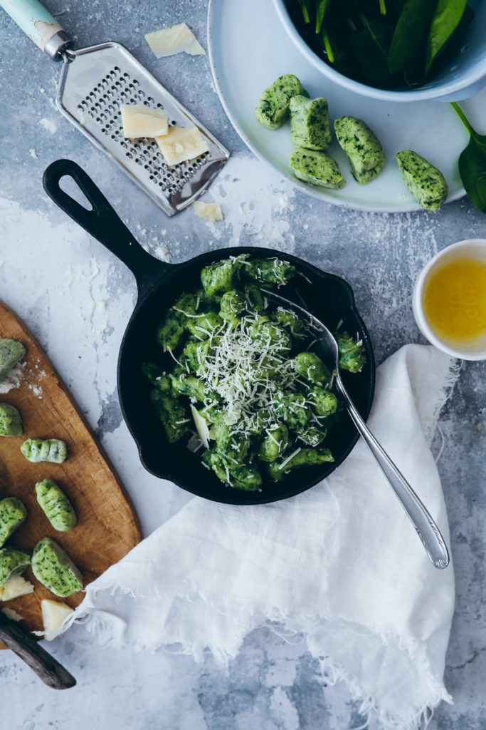 Rezept Spinat Gnocchi spinach gnocchi Gnocchi selbstgemacht foodstyling food photography zuckerzimtundliebe