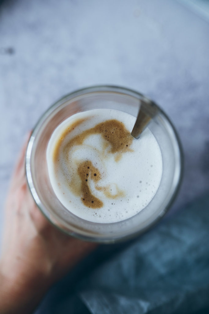 Tchibo Kaffeewelten Kaffeevollautomat esperto caffe einfacher kleiner kaffeevollautomat cappuccino espresso americano bar