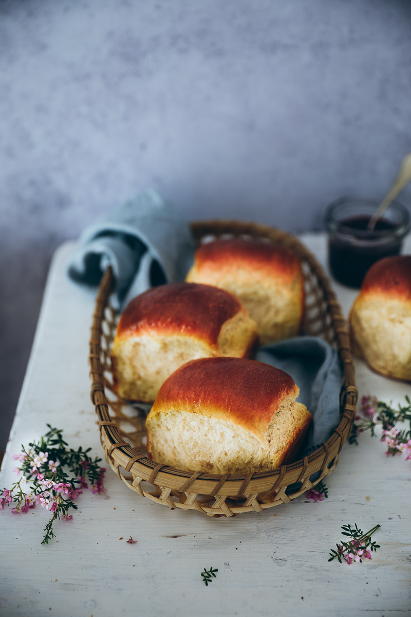 Rezept für Einback – oder: Supersoftes Hefebrot, aus dem man auch Zwieback machen kann