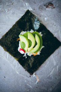 Onigirazu recipe rezept sushi sandwich selber machen foodstyling food stylist vegetarisch veggie food photography zuckerzimtundliebe foodblog cookfeed nytfood food52