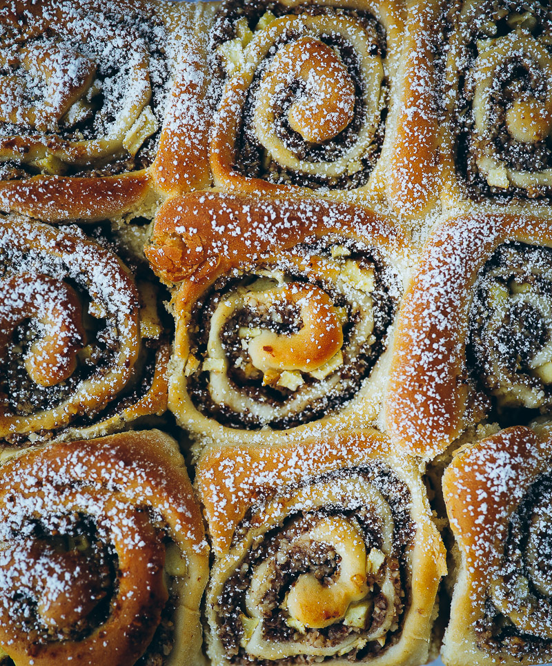 Apfelschnecken Nussschnecken Zimtschnecken Apfel füllung Nussfüllung food Styling food photography backblog zuckerzimtundliebe apple rolls buns hefeteig einfach herbstrezept apfelkuchen apfelrezept