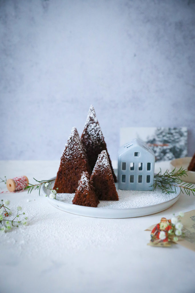 Bestes Gewürzkuchen Rezept spiced gingerbread christmas cake weihnachtskuchen adventskuchen weihnachtsbaeckerei foodstyling food photography bakefeed zuckerzimtundliebe food 52 backblog