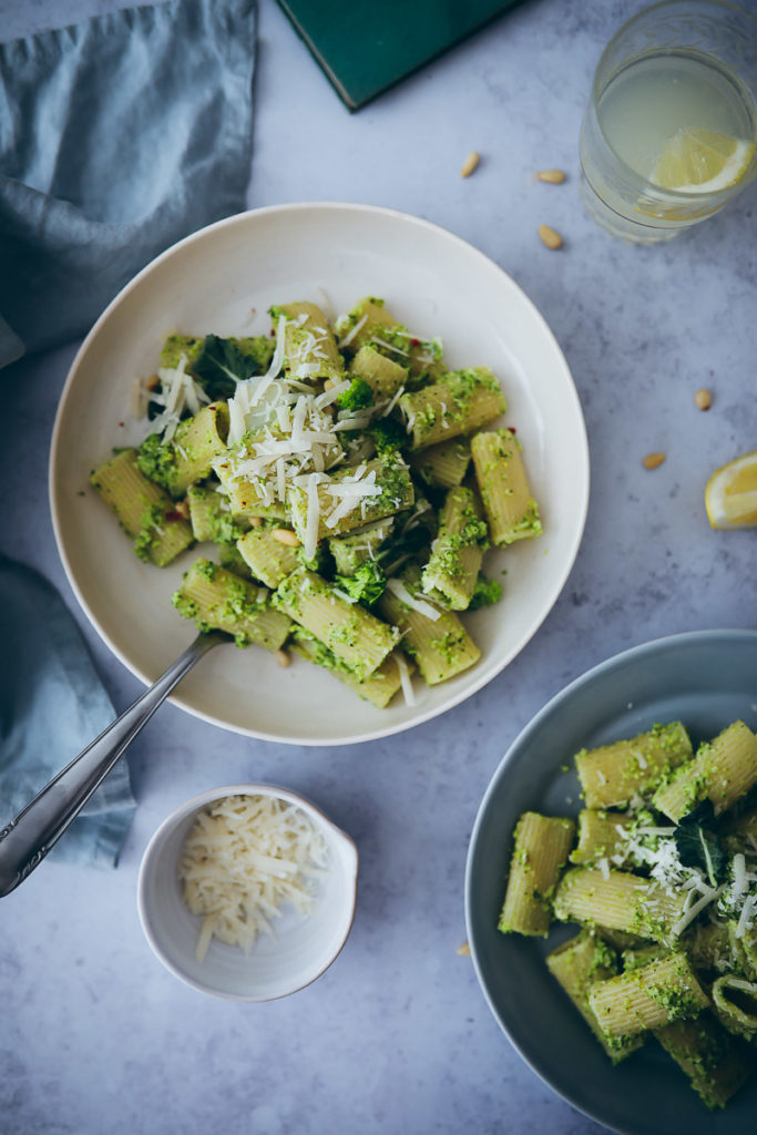 Brokkoli Pesto Pastarezept Pestorezepte brokkoli rezept gemüse rezept einfaches mittagessen simple meals cookfeed zuckerzimtundliebe foodstyling deutscher foodblog vegetarisches mittagessen foodstylist
