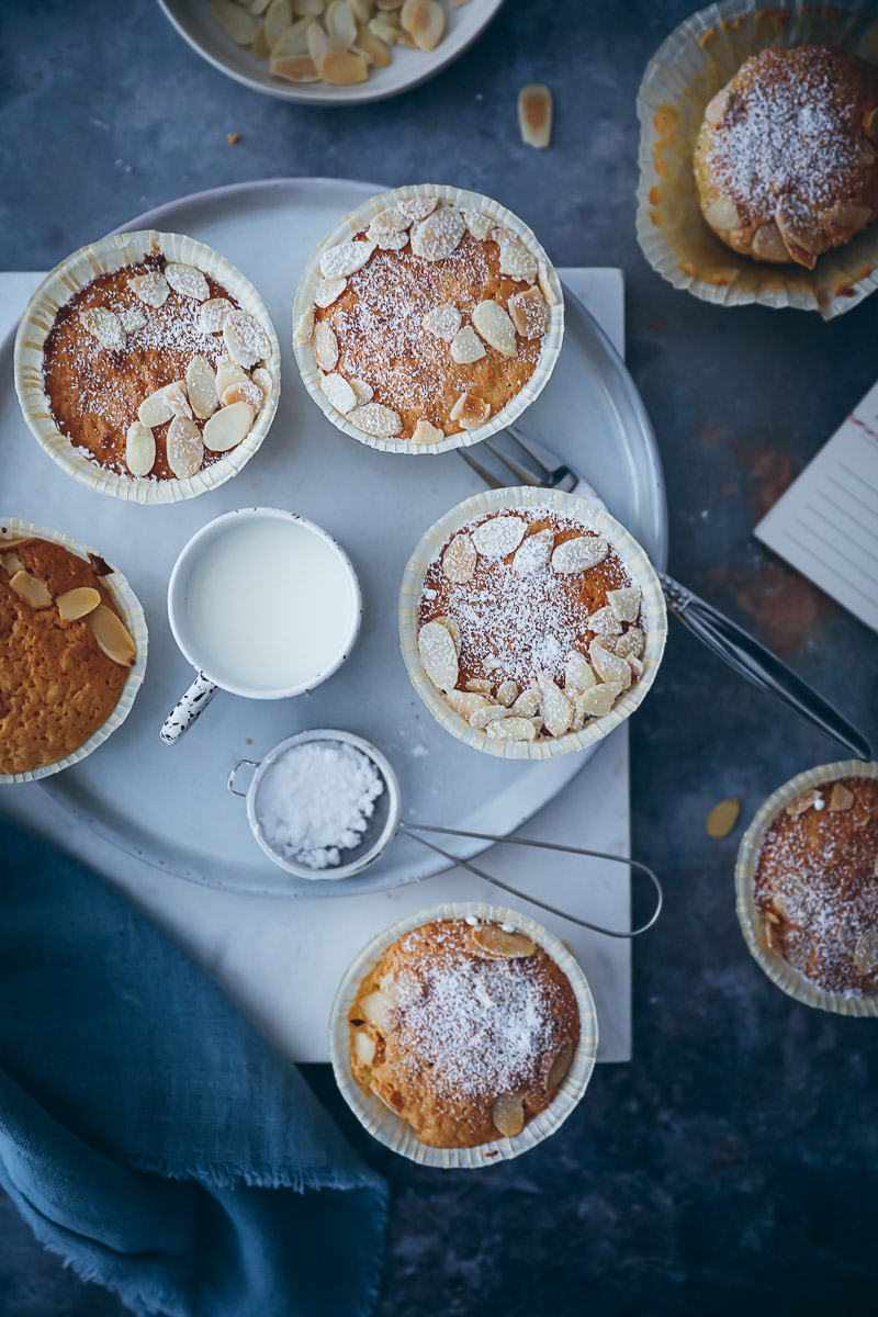 Rezept für kleine Mandel Muffins ohne Mehl – Gato de Almendra aus Mallorca mal im Muffin Format