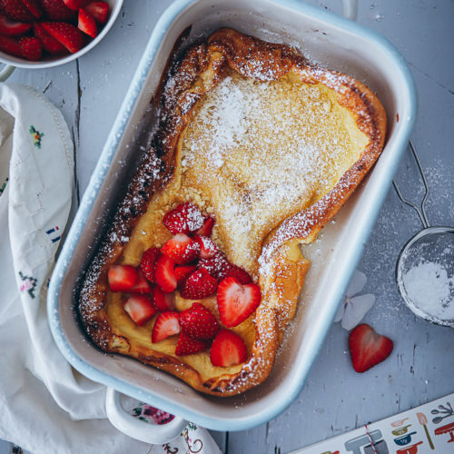 Dutch Baby Rezept Ofenpfannkuchen Auflaufform Zuckerzimtundliebe Foodstyling food photography bakefeed food 52 thekitchn erdbeer pfannkuchen pancake frühstücksrezept