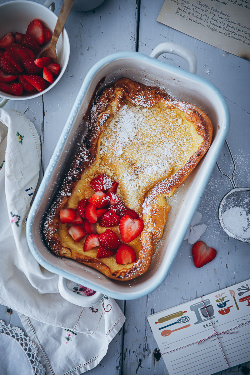 Dutch Baby Rezept Ofenpfannkuchen Auflaufform Zuckerzimtundliebe Foodstyling food photography bakefeed food 52 thekitchn erdbeer pfannkuchen pancake frühstücksrezept
