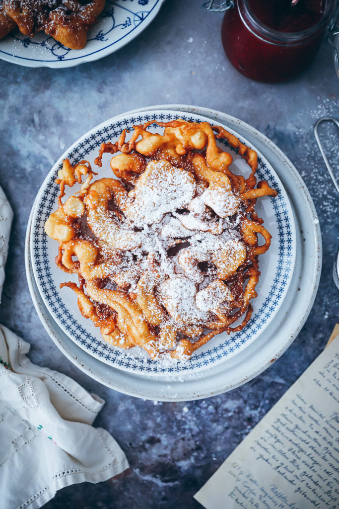 Südtirol Strauben Rezept meraner land Südtiroler Strauben funnel cake zuckerzimtundliebe meetmerano foodstyling food photography foodblog backblog