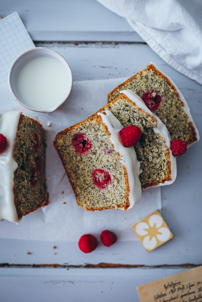 Himbeerkuchen Mohnkuchen Kastenkuchen einfacher Grundteig Rührkuchen Marzipankuchen raspberry poppy seed cake recipe food52 bakefeed baking from scratch foodstyling food photo zuckerzimtundliebe feedfeed backblog