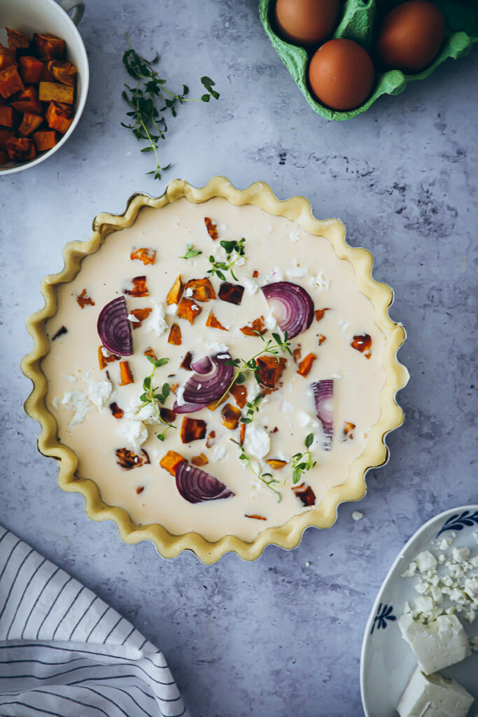 Suesskartoffel Feta Quiche Rezept sweet potato feta tart muerbeteig herzhafte tarte einfaches vegetarisches Mittagessen Bosch Cookit Test Zuckerzimtundliebe Foodstyling food photography feedfeed food52