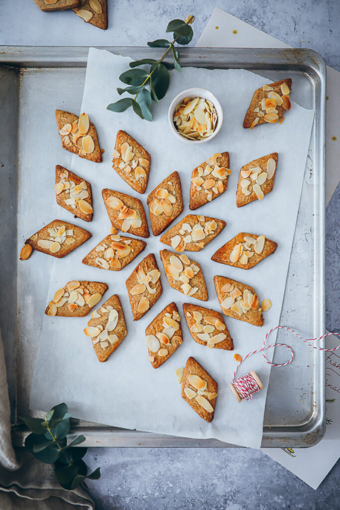Spekulatius Plätzchen rezept selber machen Mandel spekulatius speculaas recipe speculoos almond cookies weihnachtsplätzchen rauten plätzchen zuckerzimtundliebe bakefeed feedfeed foodstyling weihnachtsbäckerei adventsgebäck spekulatiusgewürz
