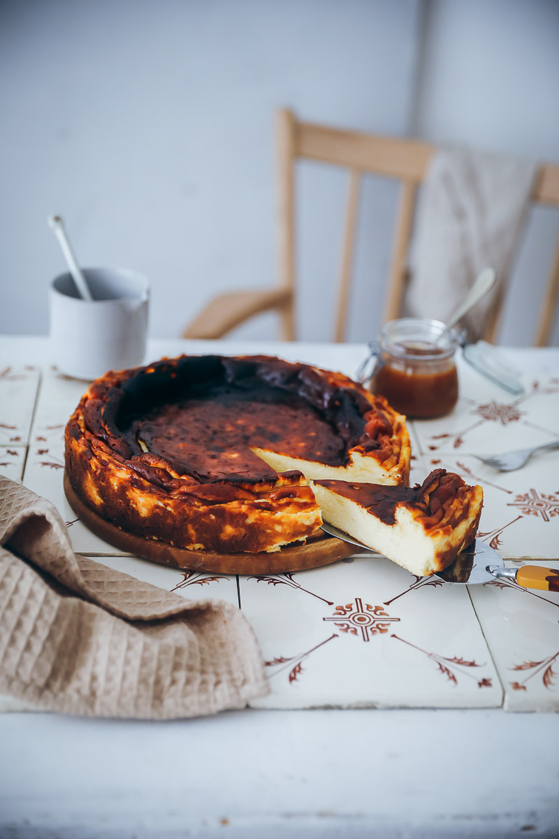 Rezept für Baskischen Käsekuchen ohne Boden – Basque Burnt Cheesecake
