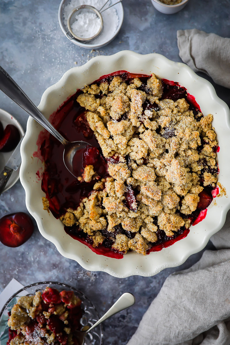 Pflaumen Haselnuss Crumble Rezept – plum hazelnut crumble recipe