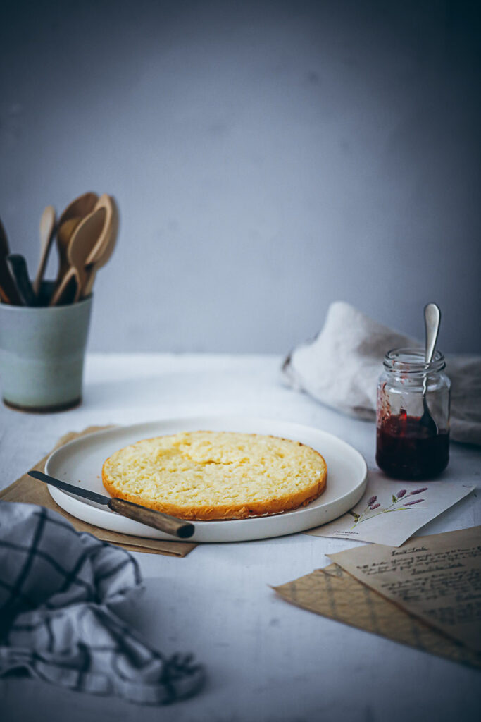 Biskuit Erdbeertorte Rezept