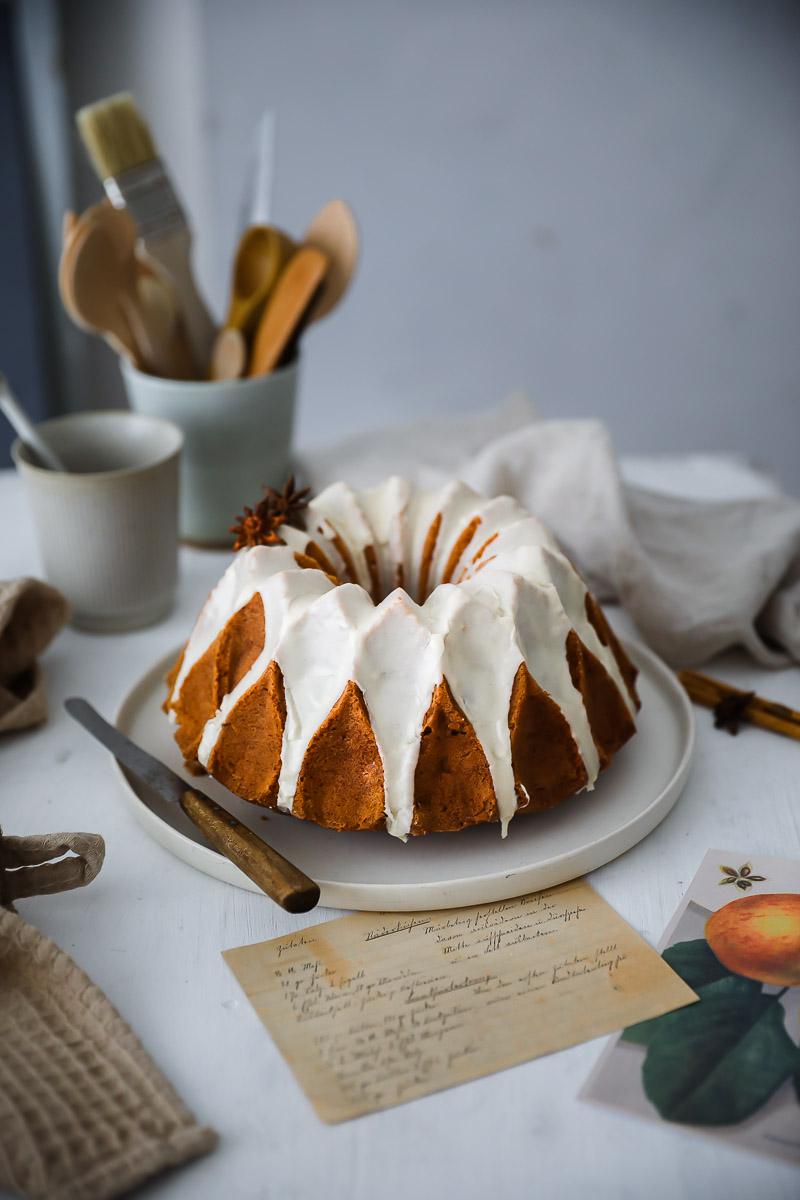 Apfel Gewürzkuchen rezept mit glasur apple spiced bundt cake recipe bester apfelkuchen fall baking herbst rezepte apfelrezepte