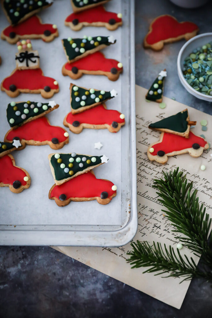 Coming home for Christmas Weihnachtsplätzchen Rezept - klassische Ausstechplätzchen Dr. Oetker Weihnachtskekse christmas cookie decoration zuckerzimtundliebe weihnachtbäckerei foodblog backblog