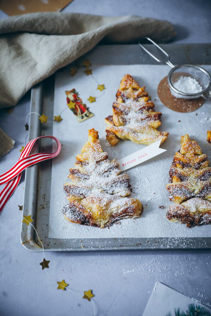 Blätterteig Tannenbaum Rezept mit Gebrannter Mandel - Füllung