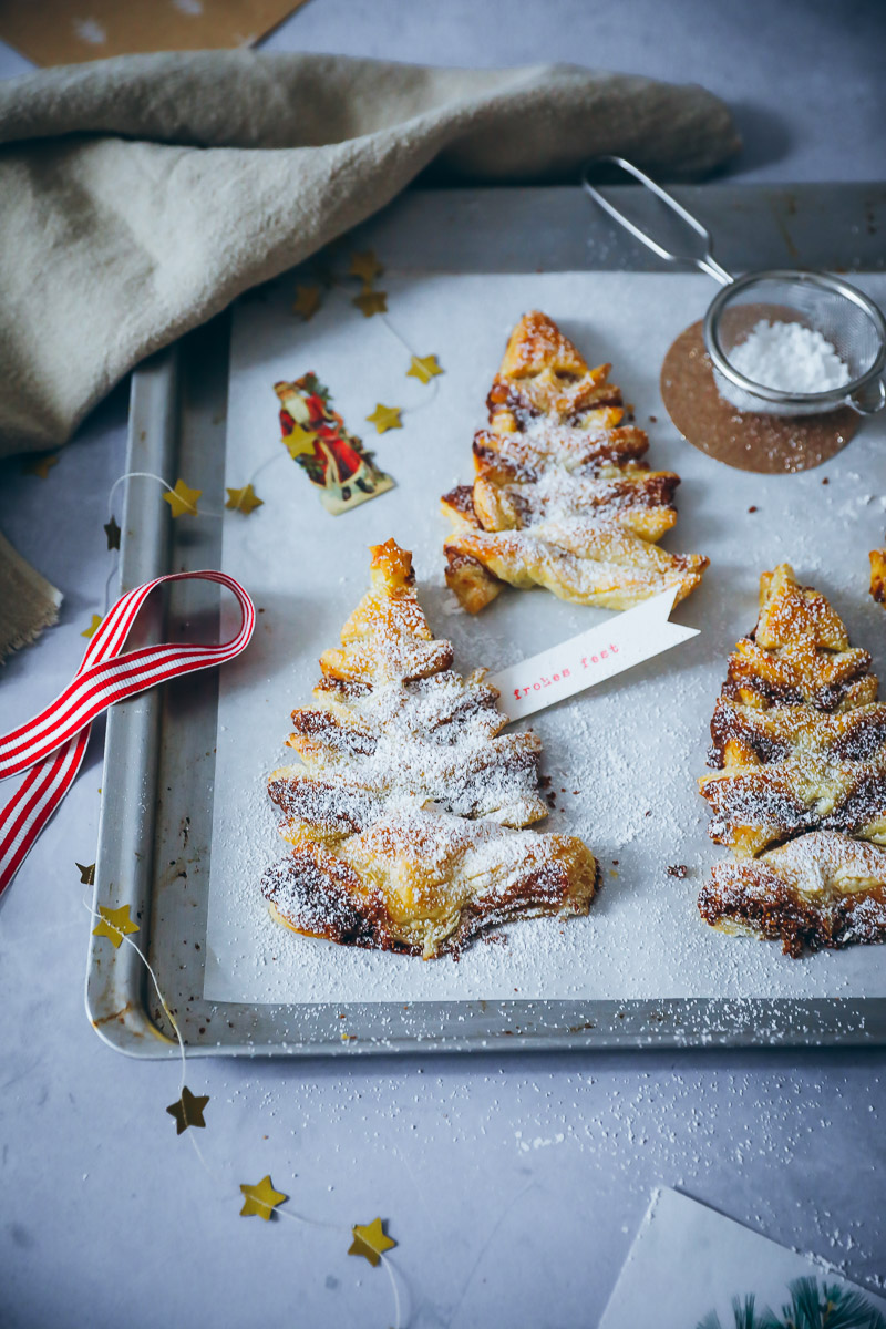 Blätterteig Tannenbaum Rezept mit Gebrannter Mandel – Füllung