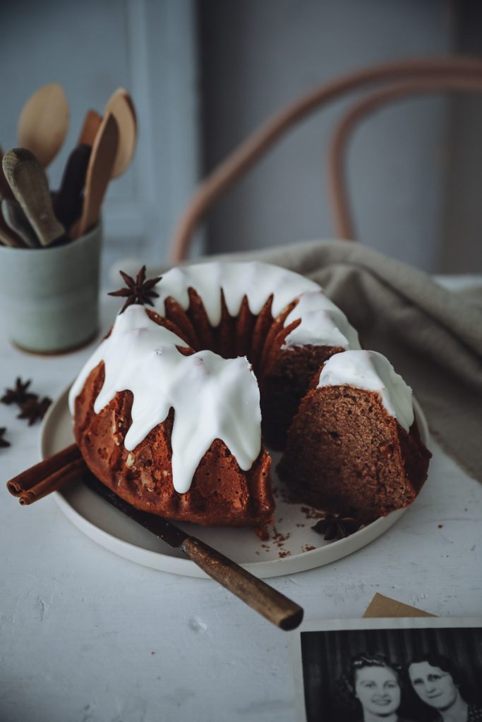Gewürzkuchen Gugelhupf Rezept spiced cake bundt cake rührteig einfaches backrezept weihnachtskuchen zimtkuchen zuckerzimtundliebe backblog foodblog feedfeed bakefeed food photography